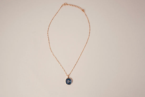 Moon Round Pendant Charm Necklaces