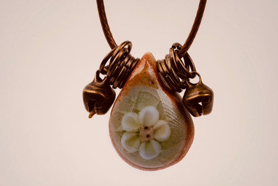 Floral Pendant Necklace